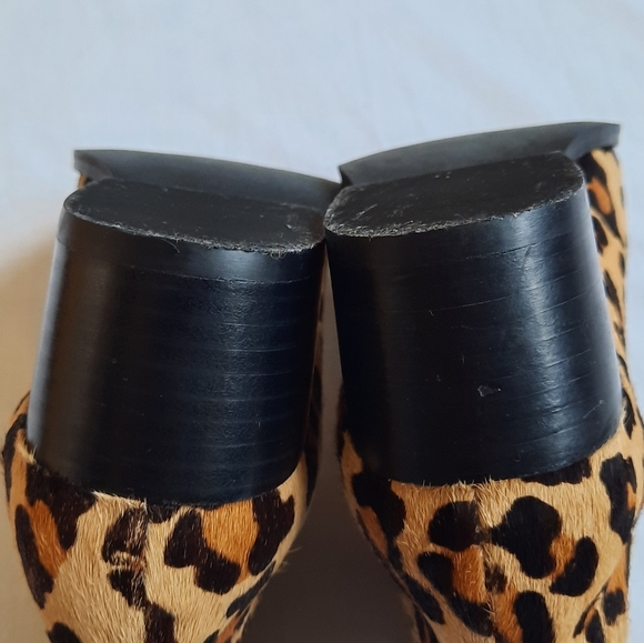 Steve Madden Palace Calf Hair Leopard Booties 6.5 - Picture 8 of 12